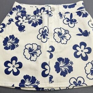 Floral Print Mini Skirt in Blue and White